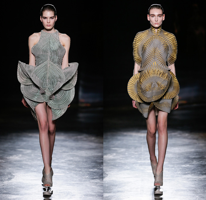 Iris van Herpen 2016-2017 Fall Autumn Winter Womens Runway Catwalk Collection Looks - Paris Fashion Week Mode à Paris France - Experimental 3D Printer Lasercut Patterns Sheer Crystal Mesh Halterneck Dress Futuristic Organic Shape Terraces Fans Pleats Gold Metallic Pointed Shoulders Embroidery Embellished Adornments Bedazzled Jewels Metallic Bubbles Structured Sleeveless Peplum Strapless