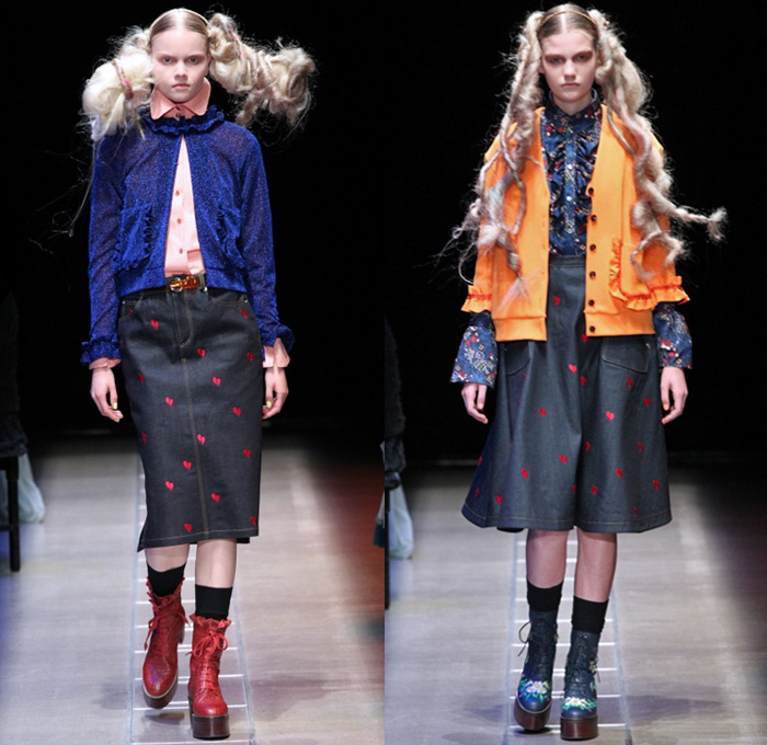 Murral 2017-2018 Fall Winter Womens Runway Catwalk Looks - Amazon Fashion Week Tokyo Japan AmazonFWT - Neck Ruffle Cardigan Blouse Long Sleeve Shirt Plaid Tartan Check Mix Match Mash Up Cutout Knees Crop Top Midriff Colorblock Half Split Flowers Floral Lace Embroidery Maxi Dress Plush Fur Shearling Turtleneck Lace Up Stripes Velour Velvet Ornamental Decorative Art Wide Leg Trousers Palazzo Pants Sleepwear Pajamas Lounge Hearts Embroidery Denim Jeans Oversized Outerwear Coat  Boots Socks Hair Extensions Newspaperboy Applejack Hat Flat Cap