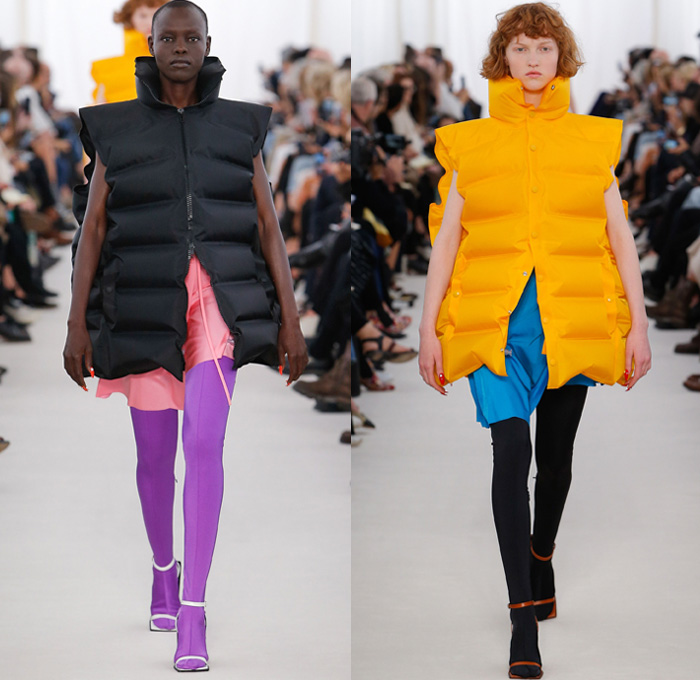 Balenciaga 2017 Spring Summer Womens Runway Catwalk Looks - Mode à Paris Fashion Week Mode Féminin France - Frankenstein Football Shoulders Shoulder Pads Whalebone Rod Oversized Outerwear Trench Coat Overcoat Tuxedo Jacket Blazer Rainwear Parka Cape Cloak Latex Quilted Waffle Puffer Down Vest Gilet Spandex Stretch Leggings Curtain Neck Silk Satin Drapery Maxi Dress Solid Color Asymmetrical Hem Blouse Wrap Stripes Pussycat Bow Stars Dots Flowers Floral Leaves Foliage Print Shirtdress Mesh Lace Knit Tie Up Hood Wrapped Boots Comforter Tote Bag Brooch Gloves Chain