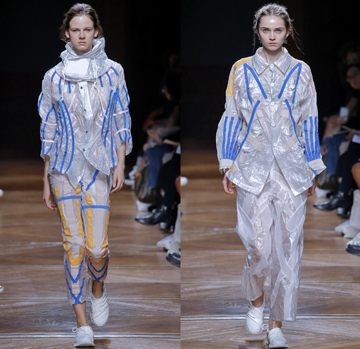 ANREALAGE 2018 Spring Summer Womens Runway Catwalk Looks - Mode à Paris Fashion Week Mode Féminin France - Mechanochromic Technology Kinetic Energy Light Kinesiology Strips Sports Tape Strapped Cinch Nylon Parachute Sportswear Athleisure Fitness Jersey Activewear Mesh Silk Cage Lattice Wrinkled Futuristic Plaid Tartan Check Leg O'Mutton Balloon Sleeves Blouse Sweatshirt Jacket Sweater Trench Coat Dress Skirt Leggings Onesie Jumpsuit Trainers Fanny Pack Waist Pouch Belt Bag