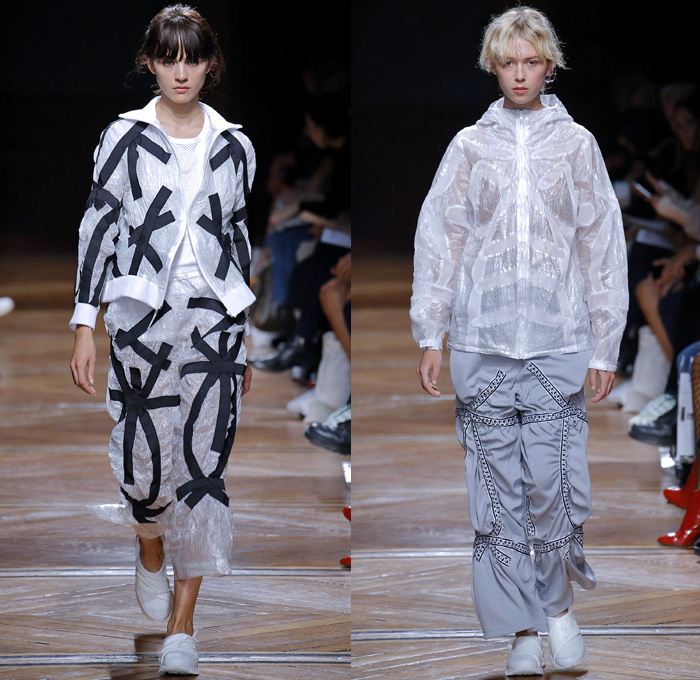 ANREALAGE 2018 Spring Summer Womens Runway Catwalk Looks - Mode à Paris Fashion Week Mode Féminin France - Mechanochromic Technology Kinetic Energy Light Kinesiology Strips Sports Tape Strapped Cinch Nylon Parachute Sportswear Athleisure Fitness Jersey Activewear Mesh Silk Cage Lattice Wrinkled Futuristic Plaid Tartan Check Leg O'Mutton Balloon Sleeves Blouse Sweatshirt Jacket Sweater Trench Coat Dress Skirt Leggings Onesie Jumpsuit Trainers Fanny Pack Waist Pouch Belt Bag