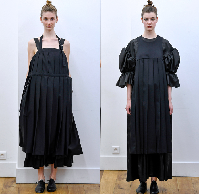 Noir Kei Ninomiya 2018 Spring Summer Womens Lookbook Presentation - Mode à Paris Fashion Week Mode Féminin France - Dimensional Structural Organic Shape Sculpture PVC Vinyl Gauze Mesh Harness Knit Sweater Weave Belts Straps Accordion Pleats Leg O'Mutton Sleeves Satin Mesh Lattice Grommets Mockneck Decorative Art Vines Embroidery Foliage Coat Motorcycle Biker Jacket Decorated 3D Flowers Sheer Chiffon Tulle Tutu Honeycomb Ruffles Strapless Dress Blouse Skirt Black White Shower Cap