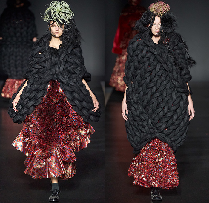 Noir Kei Ninomiya 2020-2021 Fall Autumn Winter Womens Runway Catwalk Looks - Mode à Paris Fashion Week France - Sculpture Voluminous Red Black Plants Leaves Cloud Bush Steel Wool Wires Fringes Rope Braid Weave Ruffles Tiered Plaid Check Tartan Bows Harness Fringes Crop Top Leather Jacket Hoodie Trench Coat Pearls Pins Sphere Trompe L'oeil Plastic Ostrich Feathers Hair Fur Dress Skirt Gown Sheer Tulle Bedazzled Studs Oxford Shoes