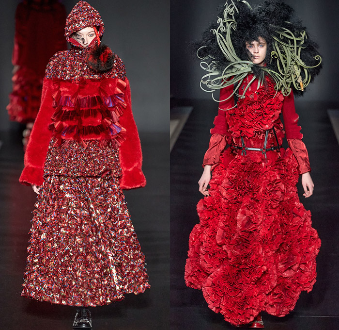 Noir Kei Ninomiya 2020-2021 Fall Autumn Winter Womens Runway Catwalk Looks - Mode à Paris Fashion Week France - Sculpture Voluminous Red Black Plants Leaves Cloud Bush Steel Wool Wires Fringes Rope Braid Weave Ruffles Tiered Plaid Check Tartan Bows Harness Fringes Crop Top Leather Jacket Hoodie Trench Coat Pearls Pins Sphere Trompe L'oeil Plastic Ostrich Feathers Hair Fur Dress Skirt Gown Sheer Tulle Bedazzled Studs Oxford Shoes