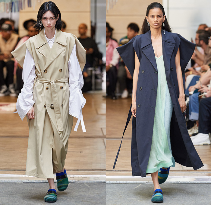 JW Anderson 2020 Resort Cruise Pre-Spring Womens Runway Catwalk Looks Collection - Paris Fashion Week Homme France FHCM - Manta Ray Fins Wings Cape Pellegrina Sleeveless Trench Coat Vest Waistcoat Cinch Long Sleeve Shirt Patchwork Leaves Decorative Art Bedazzled Gems Jewels Embroidery Knit Crochet Mesh Needlework Lapelscarf Fringes Tassels Holes Silk Satin Accordion Pleats Strap Spikes Teeth Asymmetrical Hem Dress Headband Wide Leg Pants Clogs Slippers Gold Handbag