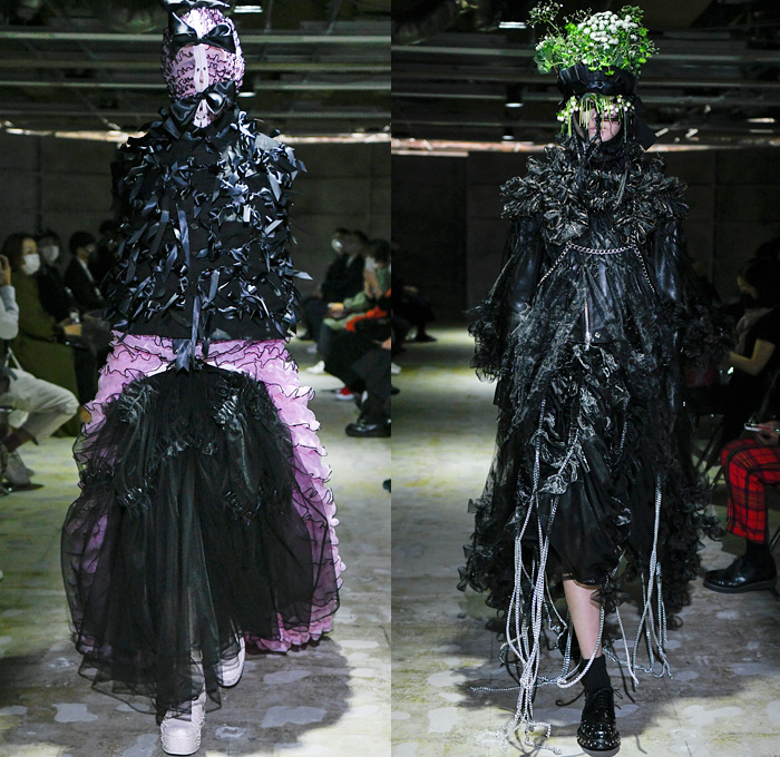 Noir Kei Ninomiya 2021 Spring Summer Womens Runway Catwalk Looks - Rakuten Fashion Week Tokyo Japan - Trompe L'oeil Gothic Sculptural Wires Loops Coils Cage Pearls PVC Chains Tube Polyester Fabrications Bows Ribbons Satin Leather Sheer Tulle Tutu Skirt Tiered Ruffles Frills Knit Weave Mesh Fishnet Braid Plastic Beads Bedazzled Gems Crystals Jewels Spikes Hoodie Voluminous Dress Gown Pink Black Military Jacket Church's Shannon Derby Shoes Floral Flowers Headwear