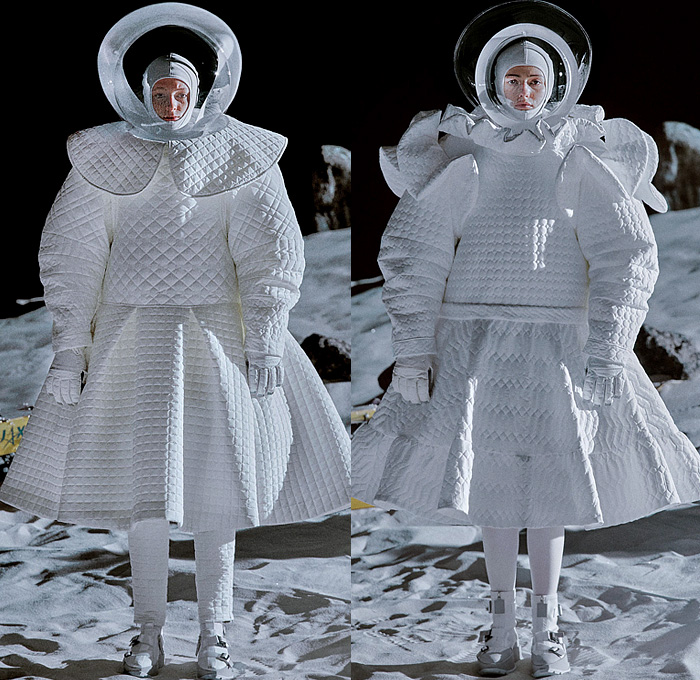 ANREALAGE 2022-2023 Fall Winter Womens Runway Looks