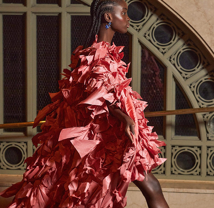 Oscar de la Renta 2022 Pre-Fall Womens Lookbook | Fashion Forward ...