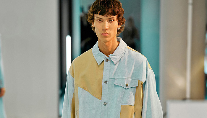 Mark Fast 2024 Spring Summer Mens Runway Collection - London Fashion Week LFW - Denim Jeans Paint Stained Pocket Hem Shirt Chaps Utility Vest Pockets Patchwork Jacket Workwear Stripes Shorts Knit Mesh Tank Top Sleeveless Crop Top Midriff Weave Cargo Pants Baggy Loose Wide Leg Fringes Pleats Culottes Boots