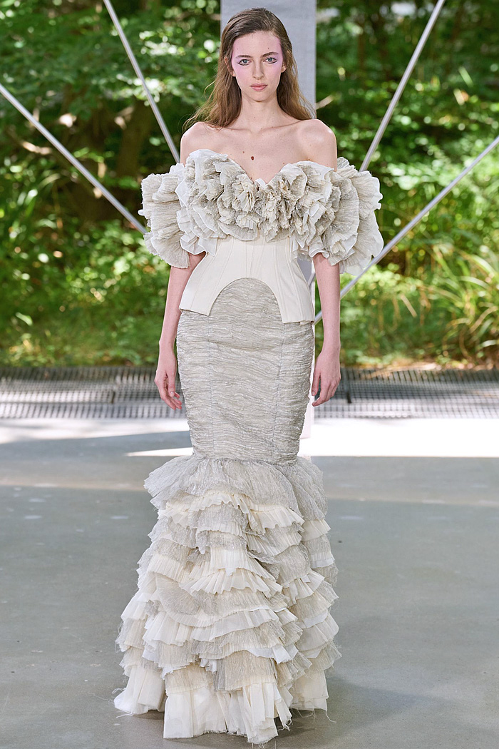 ArdAzAei Fall 2025 Couture runway look – sea urchin-inspired silk gown with sculptural marine details in pastel tones