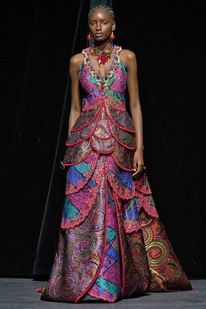 Ronald van der Kemp Fall 2025 Couture: birds, fish, banana leaves, gold corset bustiers, brocade gowns, patchwork knit scraps