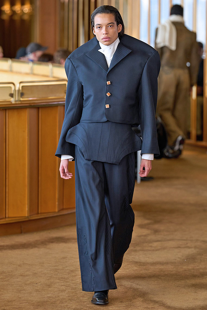 Campillo 2026-2027 Fall Winter Mens Fashion Trends - Charro jacket, wide leg denim jeans, pleats, horse saddle, horsehair, onyx