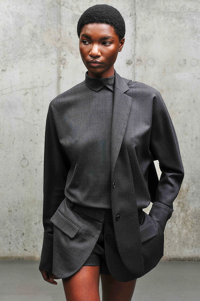 Monse 2026-2027 Fall Winter Womens Fashion Looks - Sunflowers Beads Cutout Deconstructed Check Pleats Knot Knit Stripes Lace Tulle