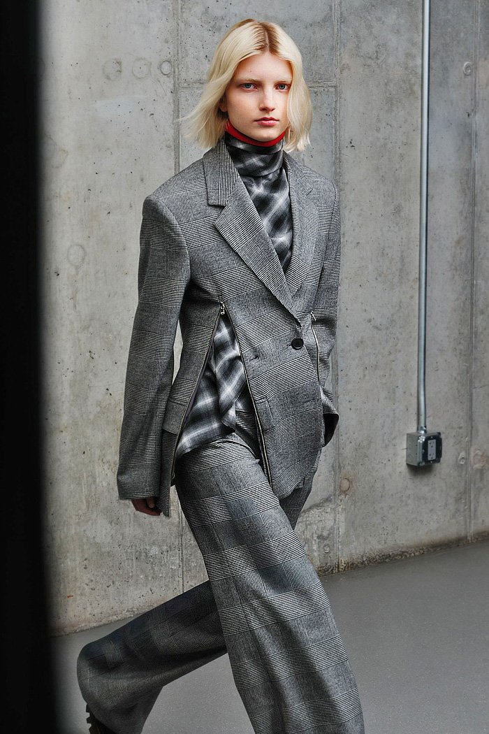 Monse 2026-2027 Fall Winter Womens Fashion Looks - Sunflowers Beads Cutout Deconstructed Check Pleats Knot Knit Stripes Lace Tulle