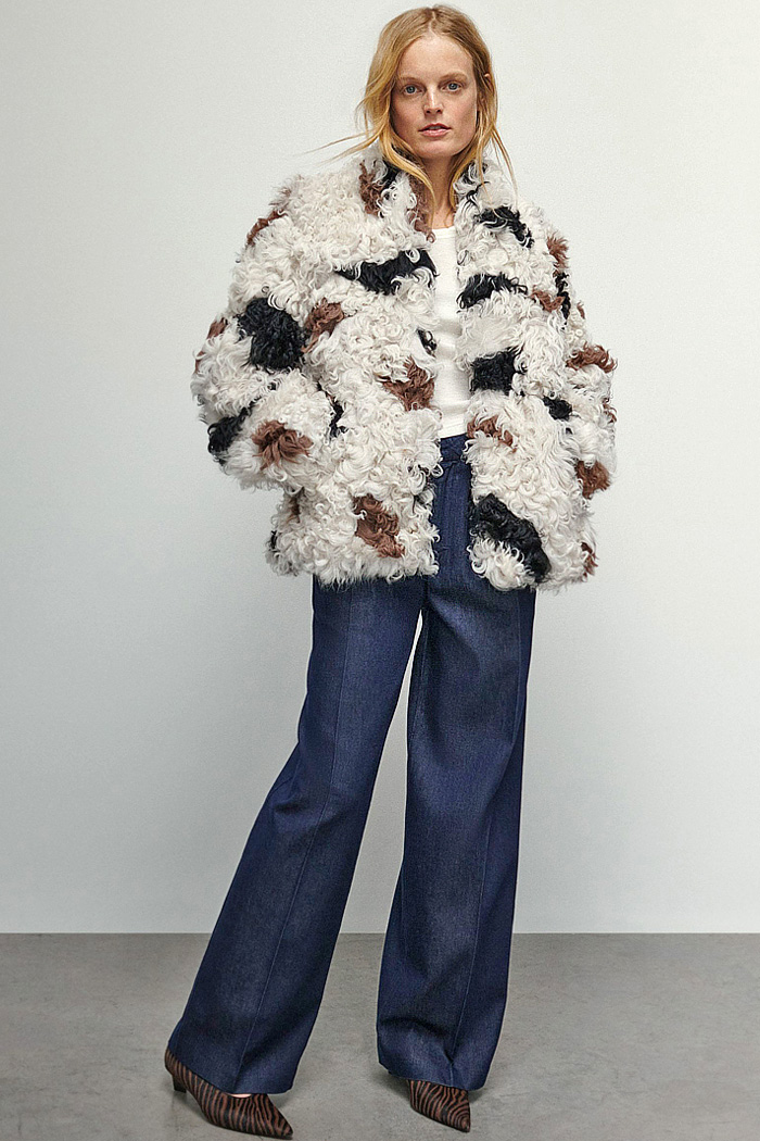 Rag & Bone 2026-2027 Fall Winter Womens Fashion Trends - Denim Jeans Vest Pockets Wide Leg Pinstripes Pantsuit Fur Coat Culottes