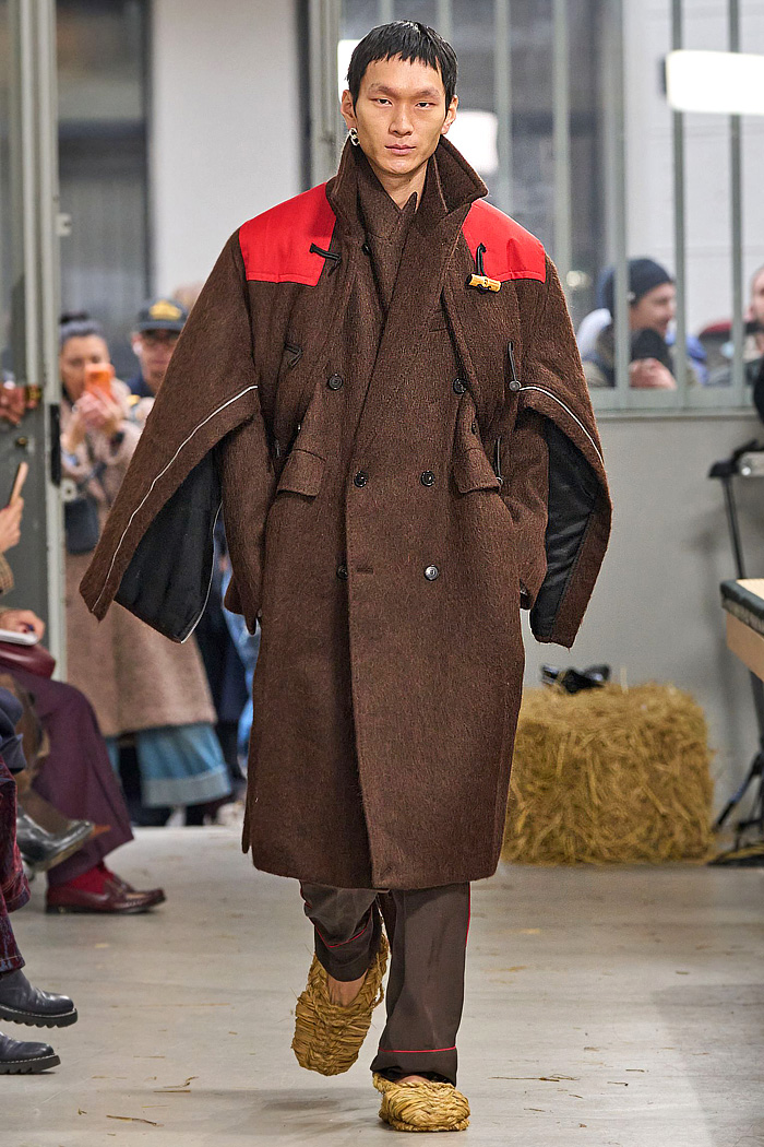 Setchu 2026-2027 Fall Autumn Winter Mens Fashion Trends - puffer coat, manskirt, pinstripe, wide leg, inward shoulders, straw boots