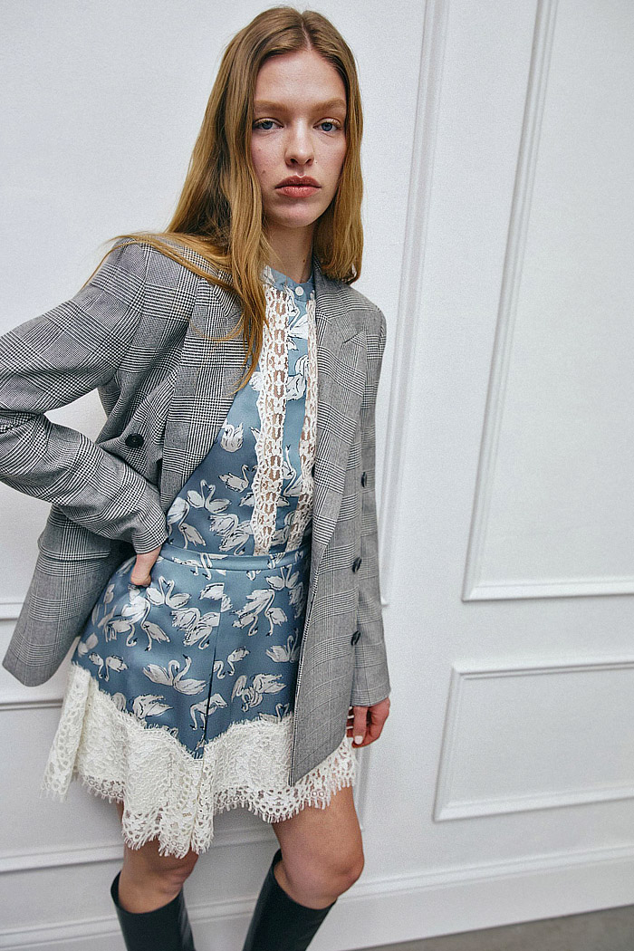 Tanya Taylor 2026-2027 Fall Winter Womens Fashion - Denim, Jeans, Knit, Check, Swans, Silk, Suede, Sequins, Poncho, Slip Dress