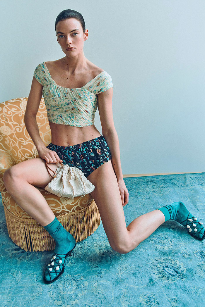 Ulla Johnson 2026 Pre-Fall Womens Fashion Trends - denim jeans, wide leg, crop tops, spicy colors, suede, brocade, ikat, crochet