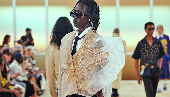 3.Paradis 2026 Spring Summer menswear – freedom doves, surreal art beachwear, multi-waistband denim, crystals, utility layers