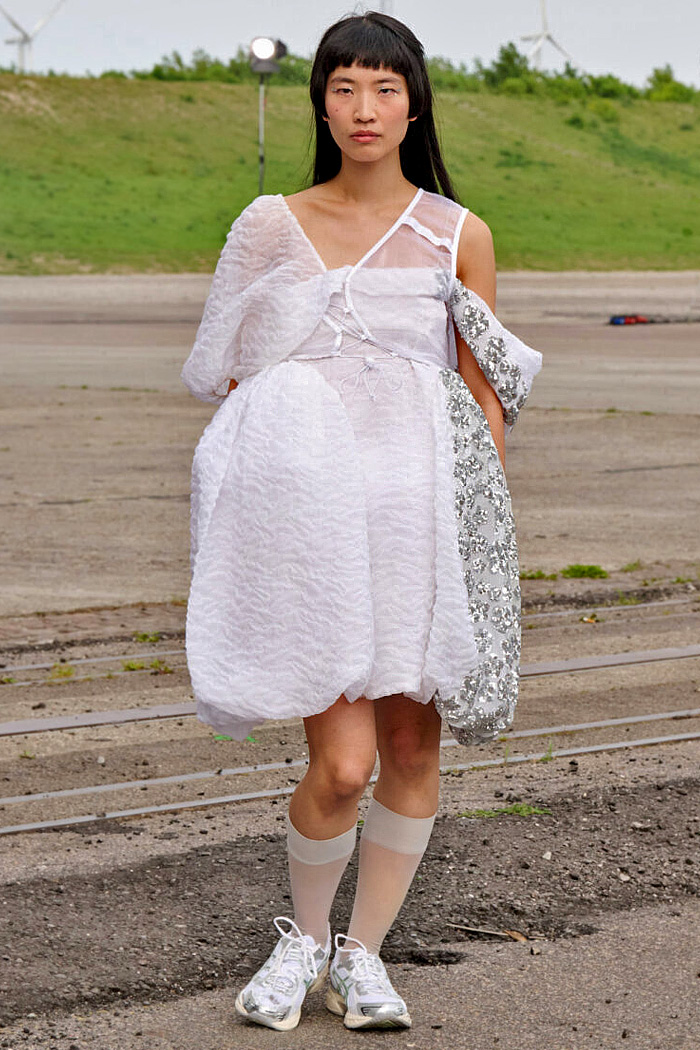 Cecilie Bahnsen 2026 Spring Summer Womenswear - Cutout Florals, Babydoll Dress, Silver, Polka Dots, Sheer, Quilted, Looped Hems