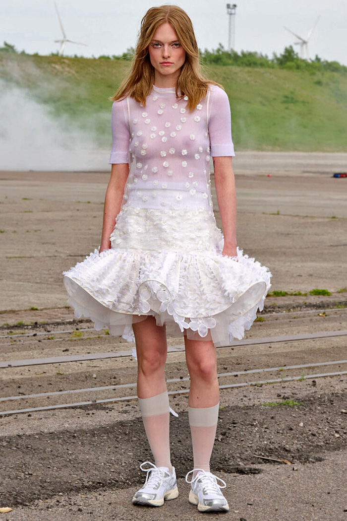 Cecilie Bahnsen 2026 Spring Summer Womenswear - Cutout Florals, Babydoll Dress, Silver, Polka Dots, Sheer, Quilted, Looped Hems