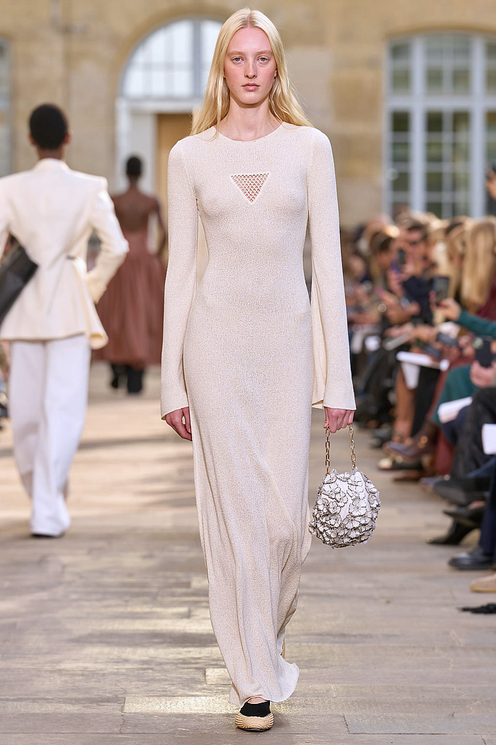 Gabriela Hearst 2026 Spring Summer Womens Runway - tarot, knit, denim jeans, poufy sleeves, yarn, deadstock charms, cutout stars