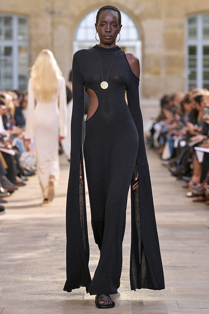 Gabriela Hearst 2026 Spring Summer Womens Runway - tarot, knit, denim jeans, poufy sleeves, yarn, deadstock charms, cutout stars