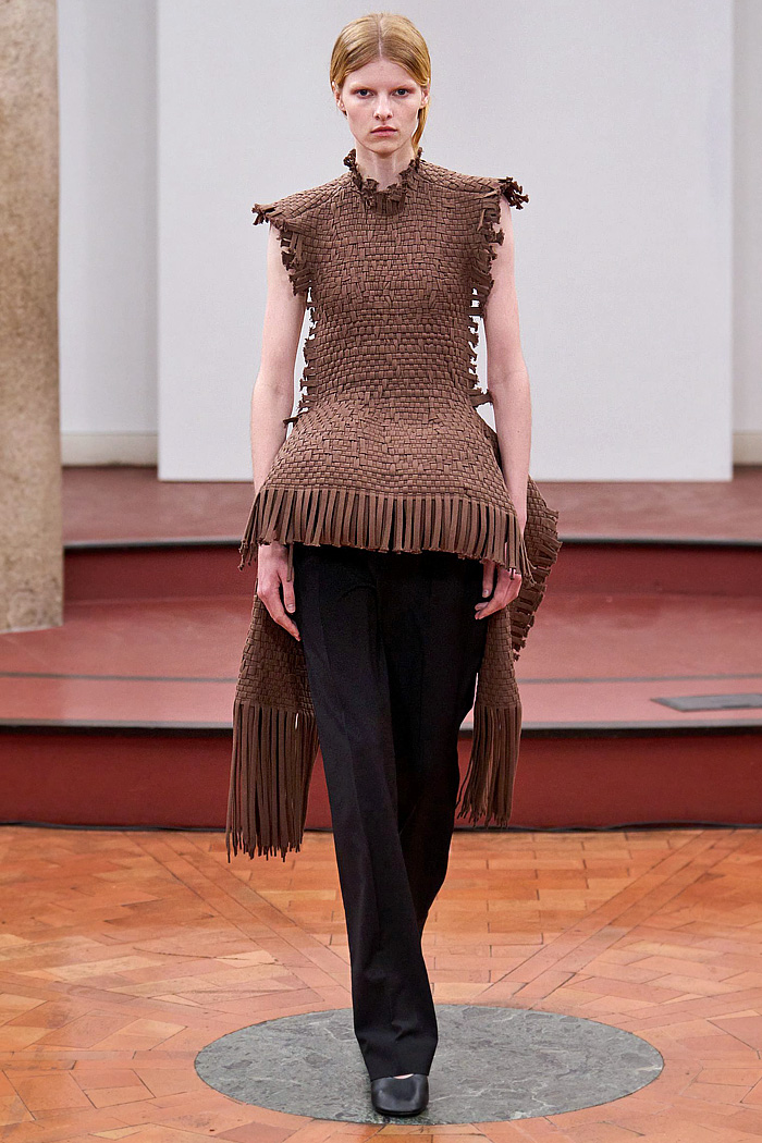 Institution By Galib Gassanoff 2026 Spring Summer Womens at MFW - basket weave, shoelace fringes, buttons, cameras, high shoulders