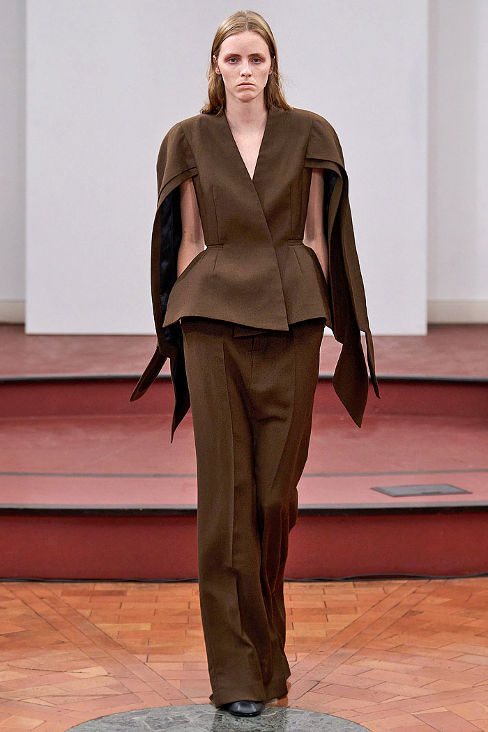 Institution By Galib Gassanoff 2026 Spring Summer Womens at MFW - basket weave, shoelace fringes, buttons, cameras, high shoulders