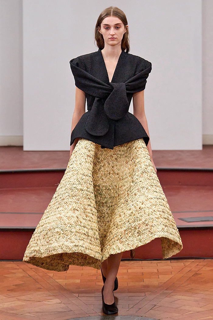 Institution By Galib Gassanoff 2026 Spring Summer Womens at MFW - basket weave, shoelace fringes, buttons, cameras, high shoulders