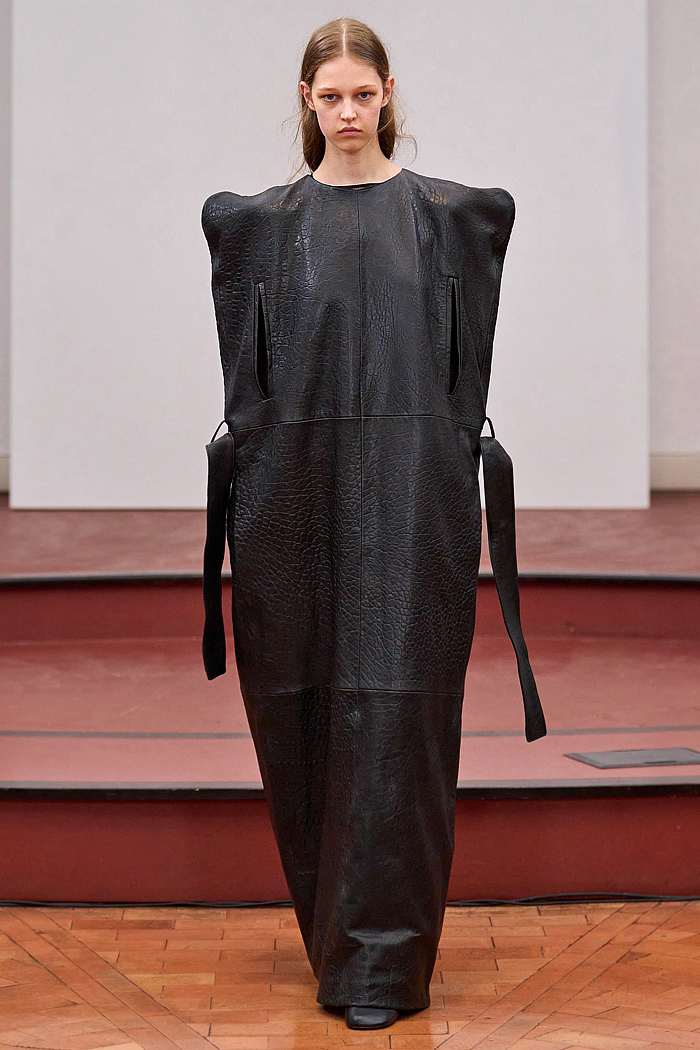 Institution By Galib Gassanoff 2026 Spring Summer Womens at MFW - basket weave, shoelace fringes, buttons, cameras, high shoulders