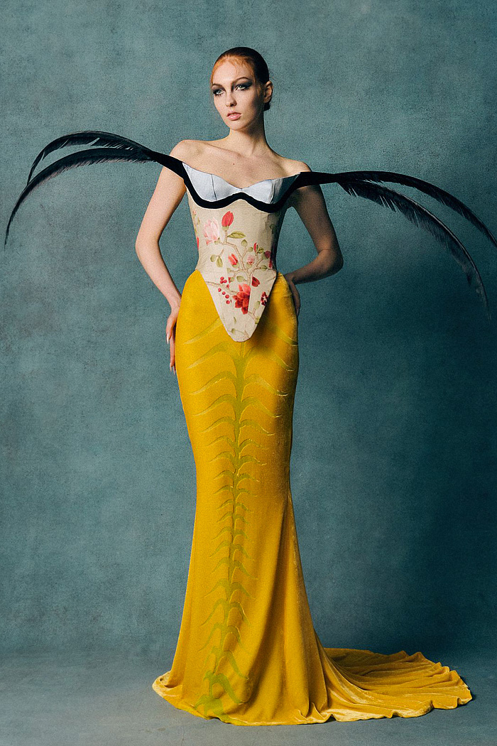 Harris Reed 2026 Spring Summer Womens LFW The Aviary - gowns, caged, corset, foliage, wisteria, birds, velvet, feathers, platforms