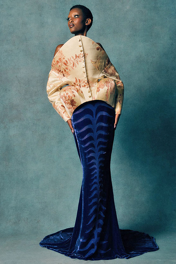 Harris Reed 2026 Spring Summer Womens LFW The Aviary - gowns, caged, corset, foliage, wisteria, birds, velvet, feathers, platforms