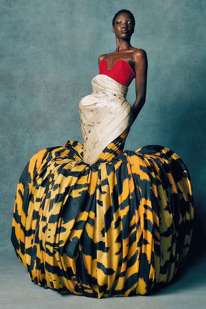 Harris Reed 2026 Spring Summer Womens LFW The Aviary - gowns, caged, corset, foliage, wisteria, birds, velvet, feathers, platforms