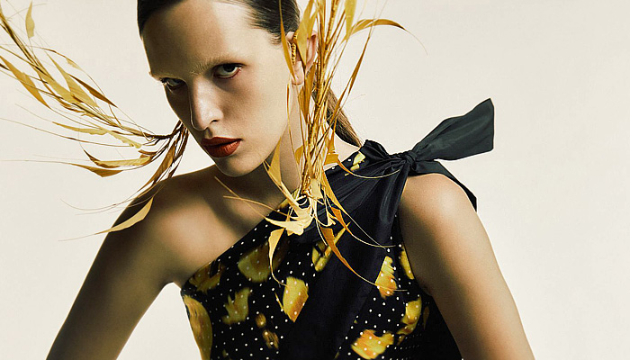 Palomo Spain 2026 Resort Cruise Womens Lookbook Cocoon collection with balloon dresses, bows, polka dots, feathers, and smudges