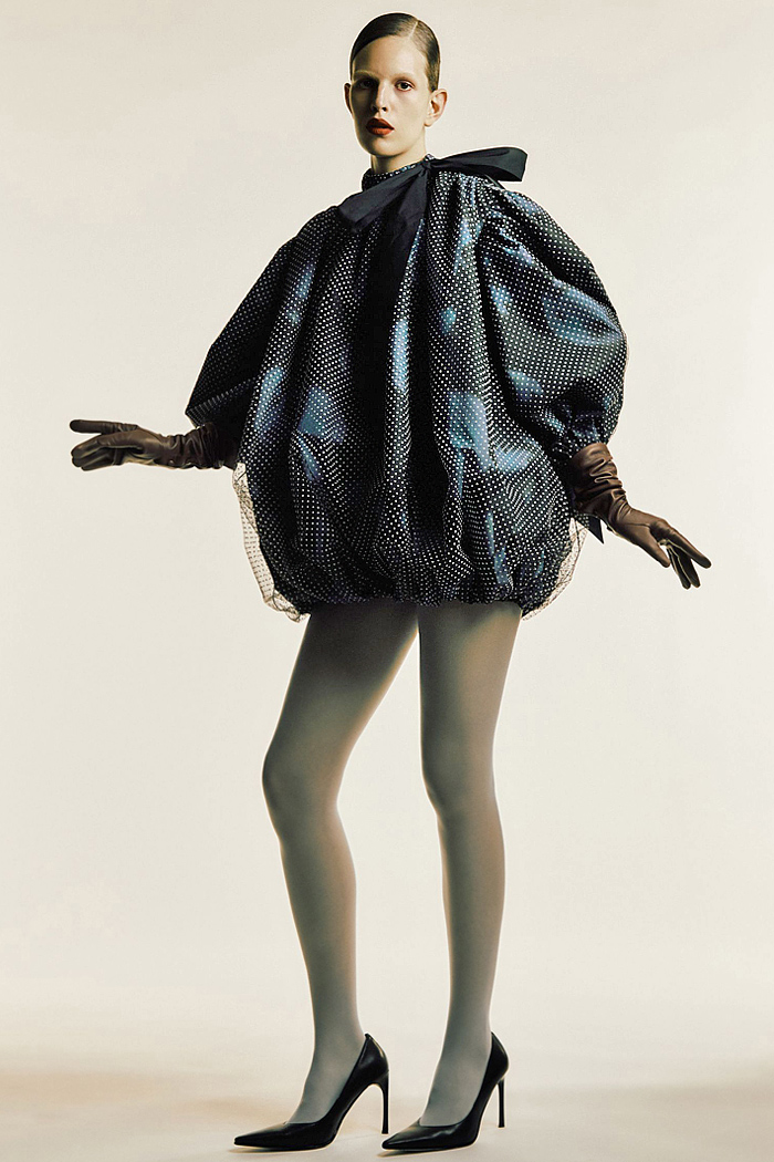 Palomo Spain 2026 Resort Cruise Womens Lookbook Cocoon collection with balloon dresses, bows, polka dots, feathers, and smudges