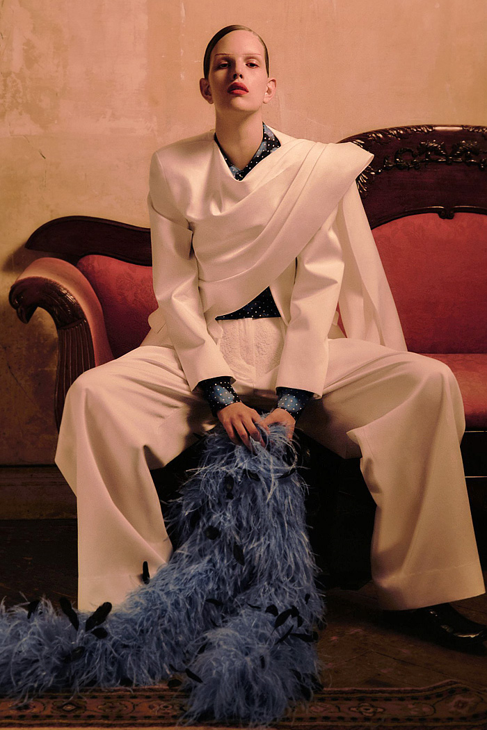 Palomo Spain 2026 Resort Cruise Womens Lookbook Cocoon collection with balloon dresses, bows, polka dots, feathers, and smudges