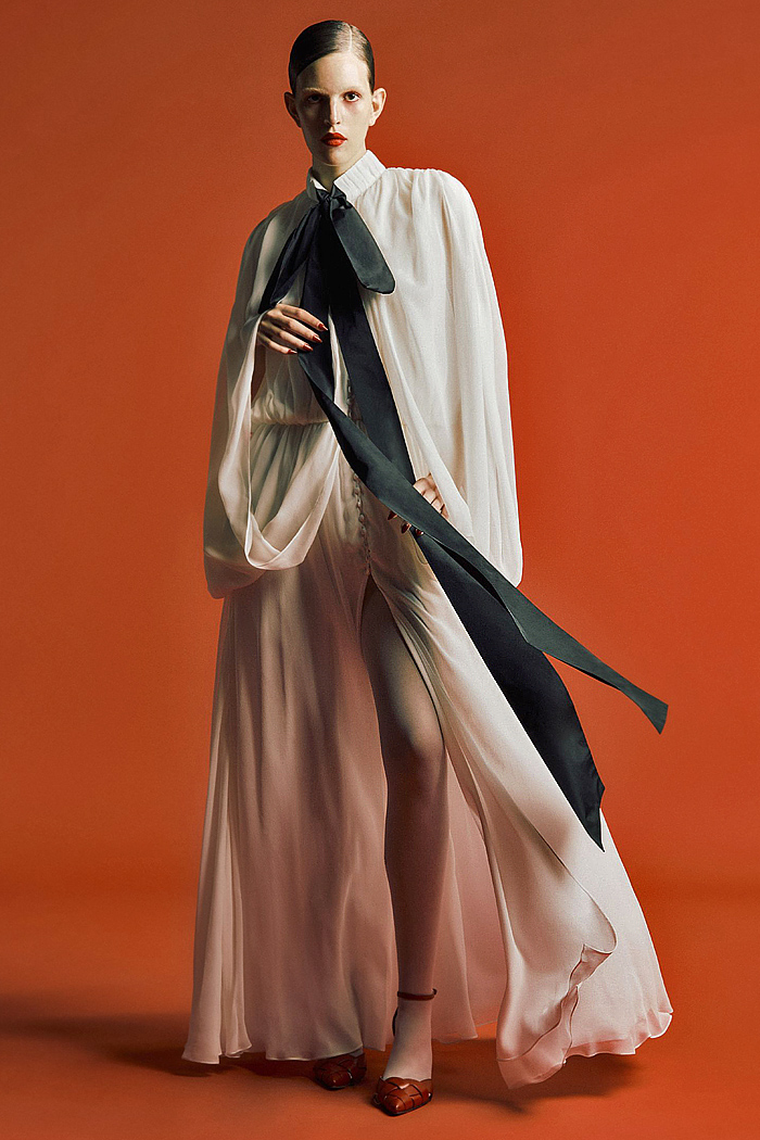 Palomo Spain 2026 Resort Cruise Womens Lookbook Cocoon collection with balloon dresses, bows, polka dots, feathers, and smudges