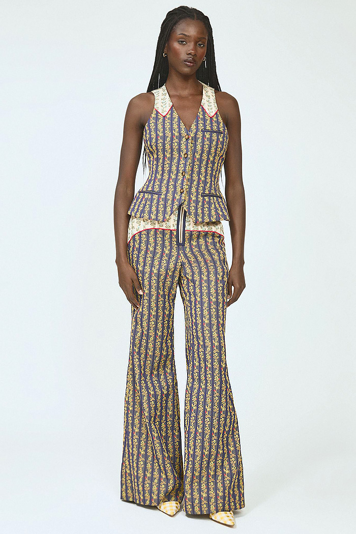 Rosie Assoulin 2026 Resort Womens show patchwork, knit crochet, jelly mint, flare pants, beads, halterneck, striped leaves, flowers