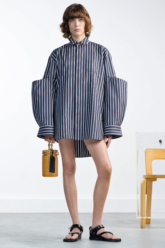 Sacai 2026 Resort Cruise Womens: hybrid denim, cannon sleeves, wide-leg, knits, flappy shorts, pantsuits, deconstructed