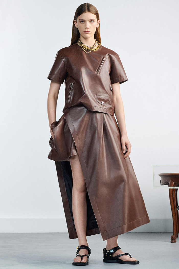 Sacai 2026 Resort Cruise Womens: hybrid denim, cannon sleeves, wide-leg, knits, flappy shorts, pantsuits, deconstructed