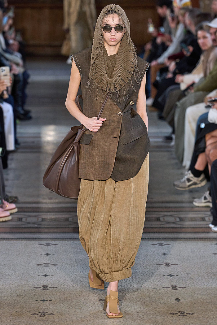 Uma Wang 2026 Spring Summer Womens - knit, frayed, wrinkled, twists, terracotta, stripes, draped, floral, pantsuit, trench coat