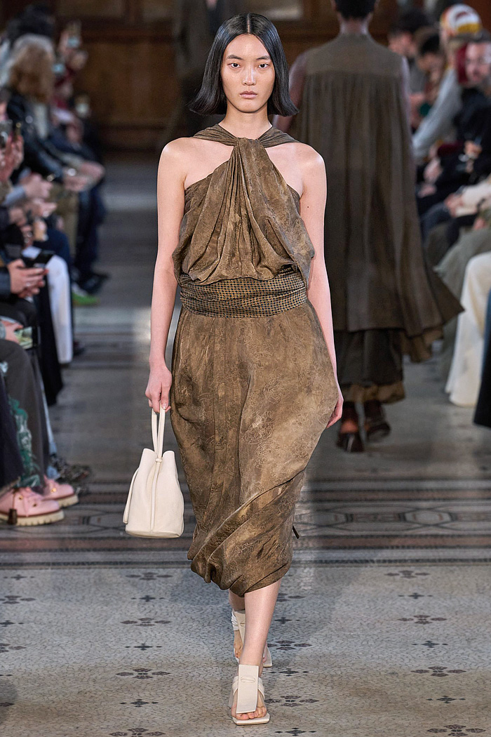 Uma Wang 2026 Spring Summer Womens - knit, frayed, wrinkled, twists, terracotta, stripes, draped, floral, pantsuit, trench coat