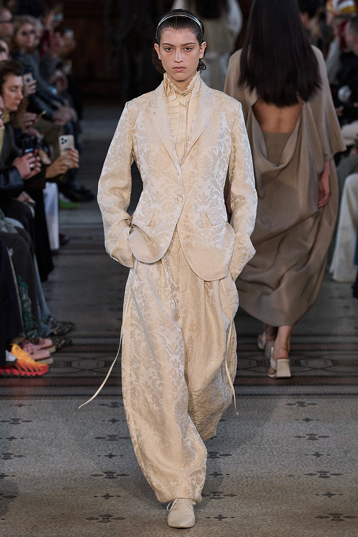 Uma Wang 2026 Spring Summer Womens - knit, frayed, wrinkled, twists, terracotta, stripes, draped, floral, pantsuit, trench coat