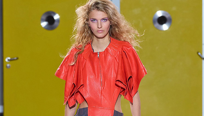 zomer 2026 Spring Summer Womens Runway at Paris - jewels, necktie bows, layered skirts, drawstring, camo, stripes, giant belts