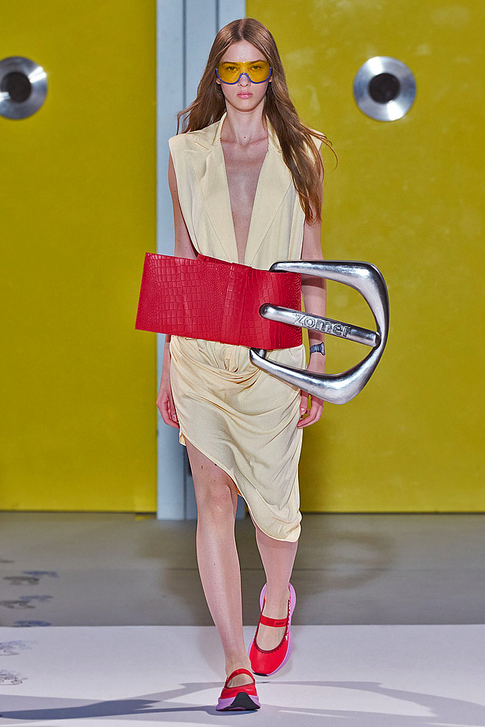 zomer 2026 Spring Summer Womens Runway at Paris - jewels, necktie bows, layered skirts, drawstring, camo, stripes, giant belts