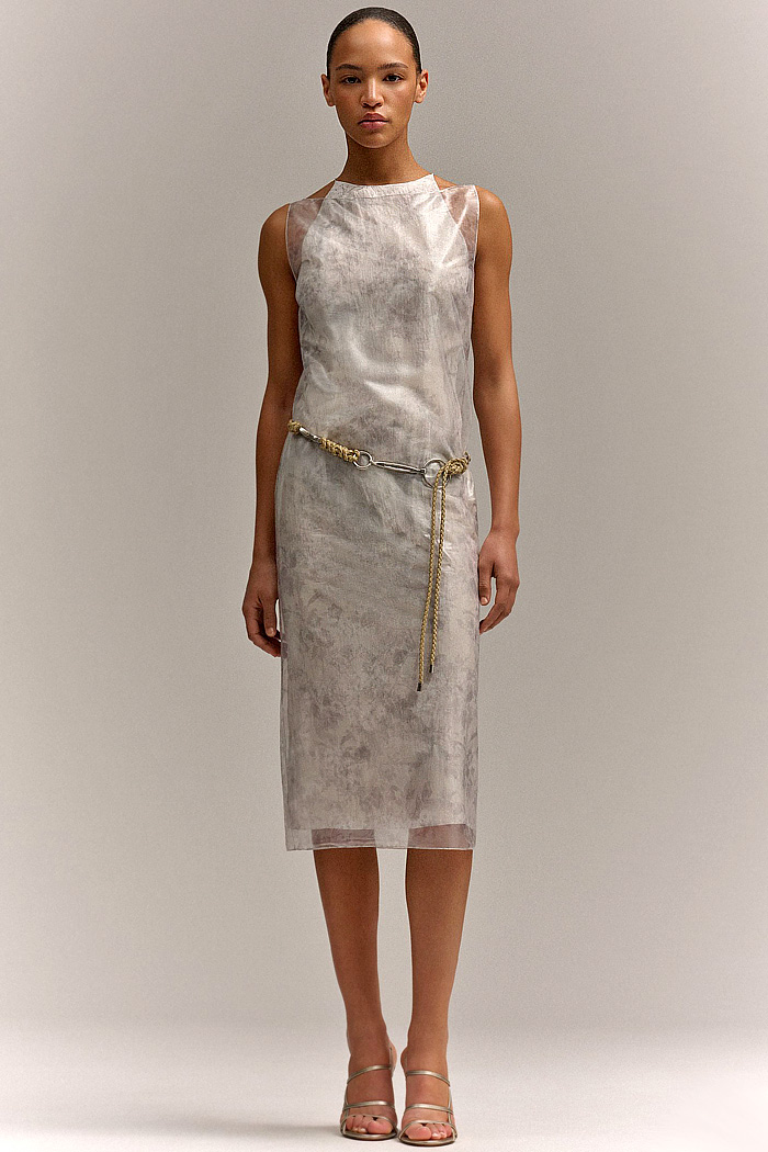 Ralph Lauren 2027 Resort Cruise Pre-Spring Womens Fashion Lookbook Trends - Bedazzled, Shiny, Metallic, Decorative, Sequins, Daywear, Slip Dress, Neutral Tones, Rope-Tied Waists, Rectangular Neck, Sheer, Halterneck, Halter Top, Draped, Eveningwear, Slit Opening, Pantsuit, Silk, Blouse, Wide Leg, Palazzo Pants, Utilitarian, Safari, Cargo Pockets, Utility Pockets, Pouches, Vest, Straps, Sleepwear, Outerwear, Blazer, Blazerdress, Coat, Trench Coat Ralph Lauren 2027 Resort Cruise Womens Fashion - Sequins, Slip Dress, Pantsuit, Silk, Wide Leg, Utility Vest, Straps, Trench Coat