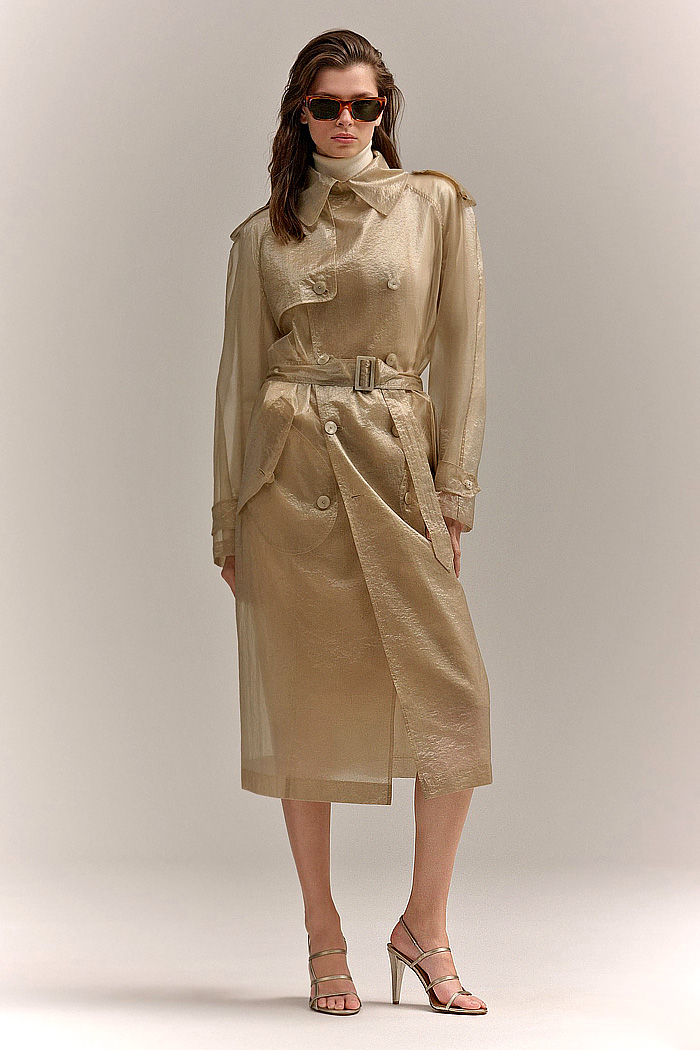 Ralph Lauren 2027 Resort Cruise Pre-Spring Womens Fashion Lookbook Trends - Bedazzled, Shiny, Metallic, Decorative, Sequins, Daywear, Slip Dress, Neutral Tones, Rope-Tied Waists, Rectangular Neck, Sheer, Halterneck, Halter Top, Draped, Eveningwear, Slit Opening, Pantsuit, Silk, Blouse, Wide Leg, Palazzo Pants, Utilitarian, Safari, Cargo Pockets, Utility Pockets, Pouches, Vest, Straps, Sleepwear, Outerwear, Blazer, Blazerdress, Coat, Trench Coat Ralph Lauren 2027 Resort Cruise Womens Fashion - Sequins, Slip Dress, Pantsuit, Silk, Wide Leg, Utility Vest, Straps, Trench Coat