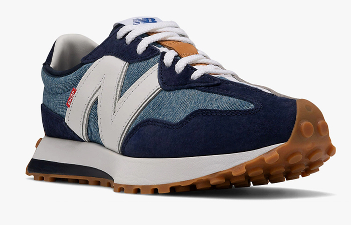 New Balance x Levi's 327 Trainers Running Shoes Mens Sneakers - Made In Denim Finds by Denim Jeans Observer - Indigo Grey Light Washes Patchwork Split Construction Asymmetrical Design Levi's for Feet Insole Cushion Studs Spikes Outsole