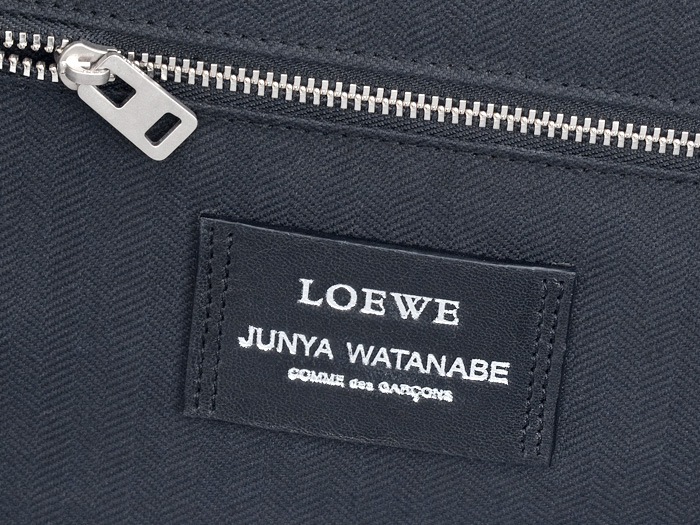 Loewe Womens Amazona 24H Blue-Black Calf Leather Bag with a Junya Watanabe Denim Patchwork Comme des Garçons - 2013-2014 Fall Winter Collection Accessories - #madeindenim #denimfinds #fridayfinds #fridaydenimfinds
